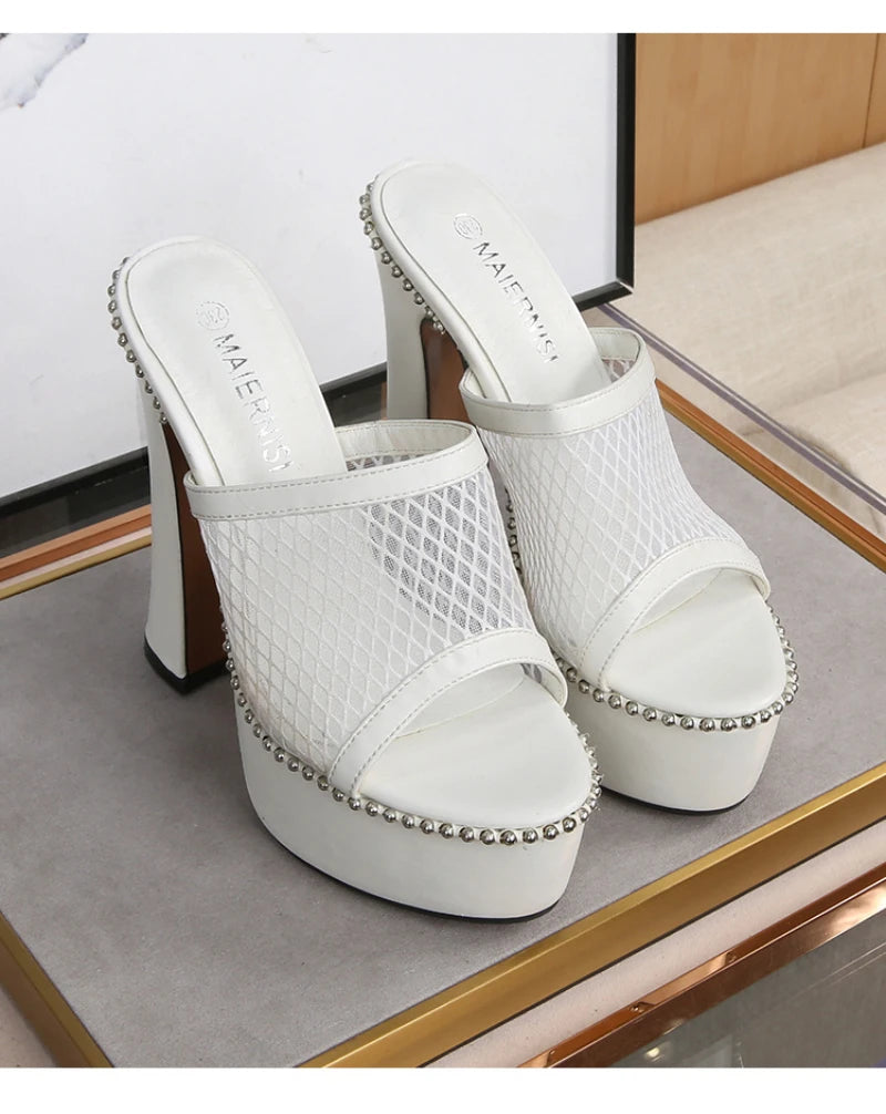 Sandalias Bravela