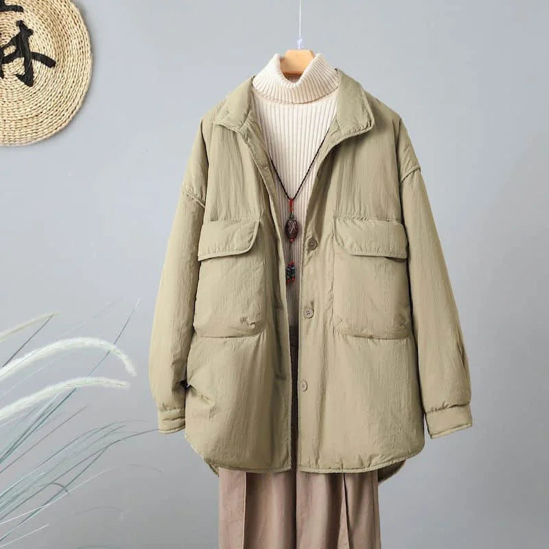 Chaqueta acolchada oversized con bolsillos utilitarios