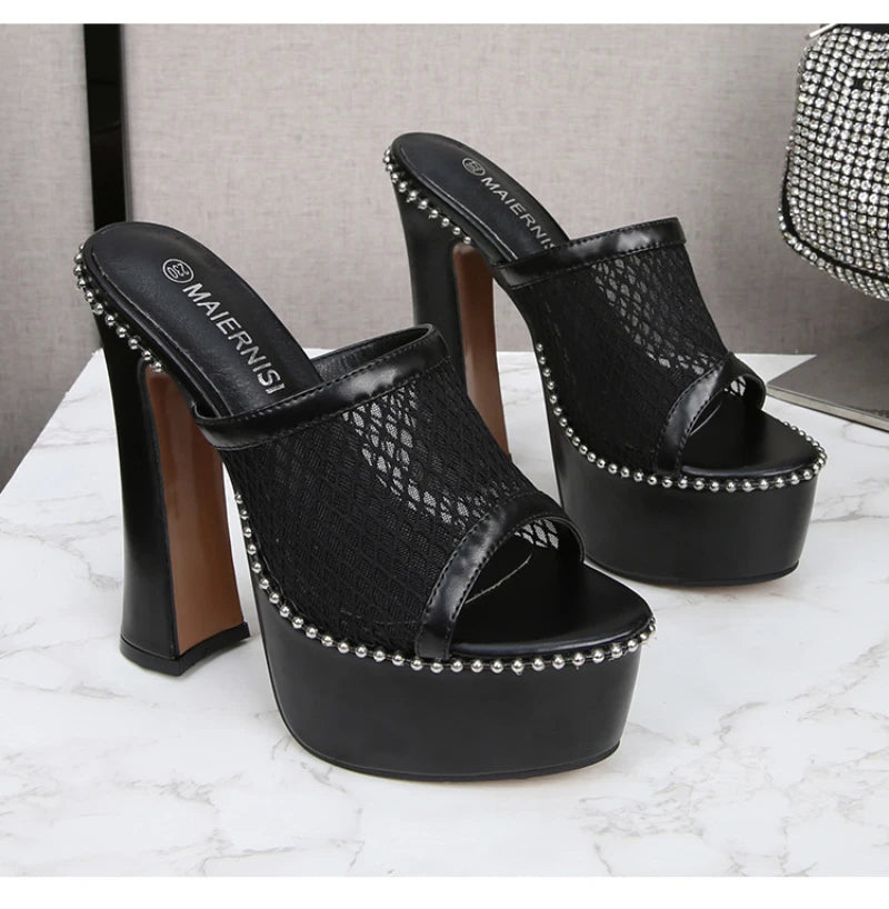 Sandalias Bravela
