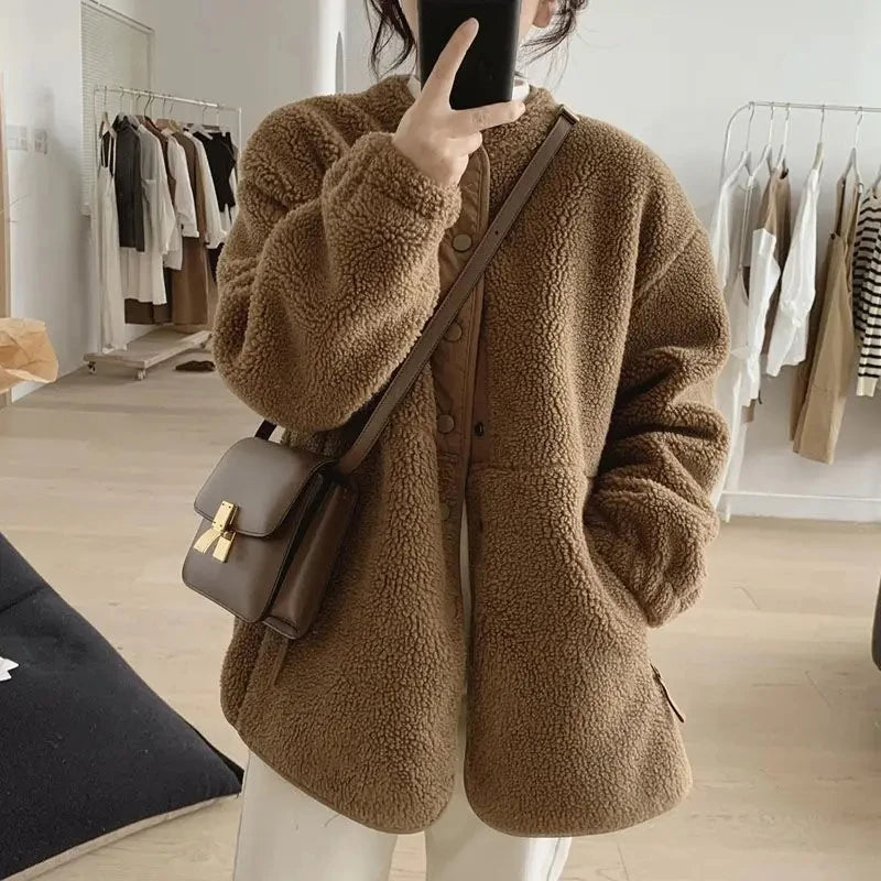 Abrigo Oversize BRAVELA de Borreguito Estilo Coreano